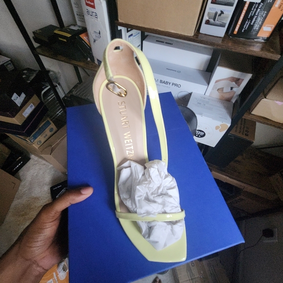 Stuart Weitzman Nudist curve heel - Picture 3 of 4